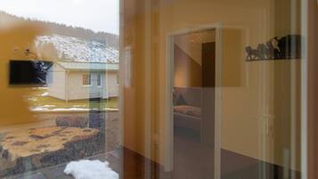 House, Pets Allowed, Garden View | Interior