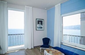 Living area - Lumgomare Partenope (Napoli)