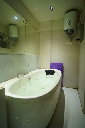 Bathroom - jrf hotel (kolkata)