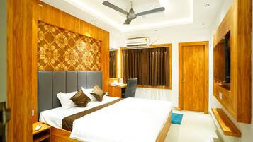 Deluxe-rum - balkong - utsikt mot staden