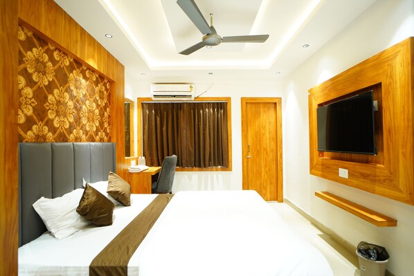 Deluxe Room, Balcony, City View - jrf hotel (Kolkata)