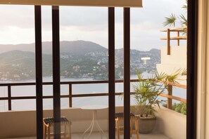 Interior - Exclusive ocean view, B2 Cerro del Vigía La Ropa, Zihuatanejo (Zihuatanejo)