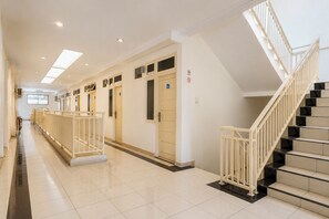 Lobby - Hotel O near Bunda Thamrin Hospital  (Medan)