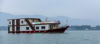 Garuda Vikash Eco Resorts