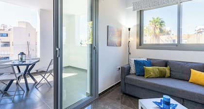 Kmeidos 1-BR Apt & Balcony in Larnaca