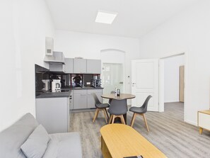 Interior - Compact city apartment for 2 people (GÖ02) (Görlitz)