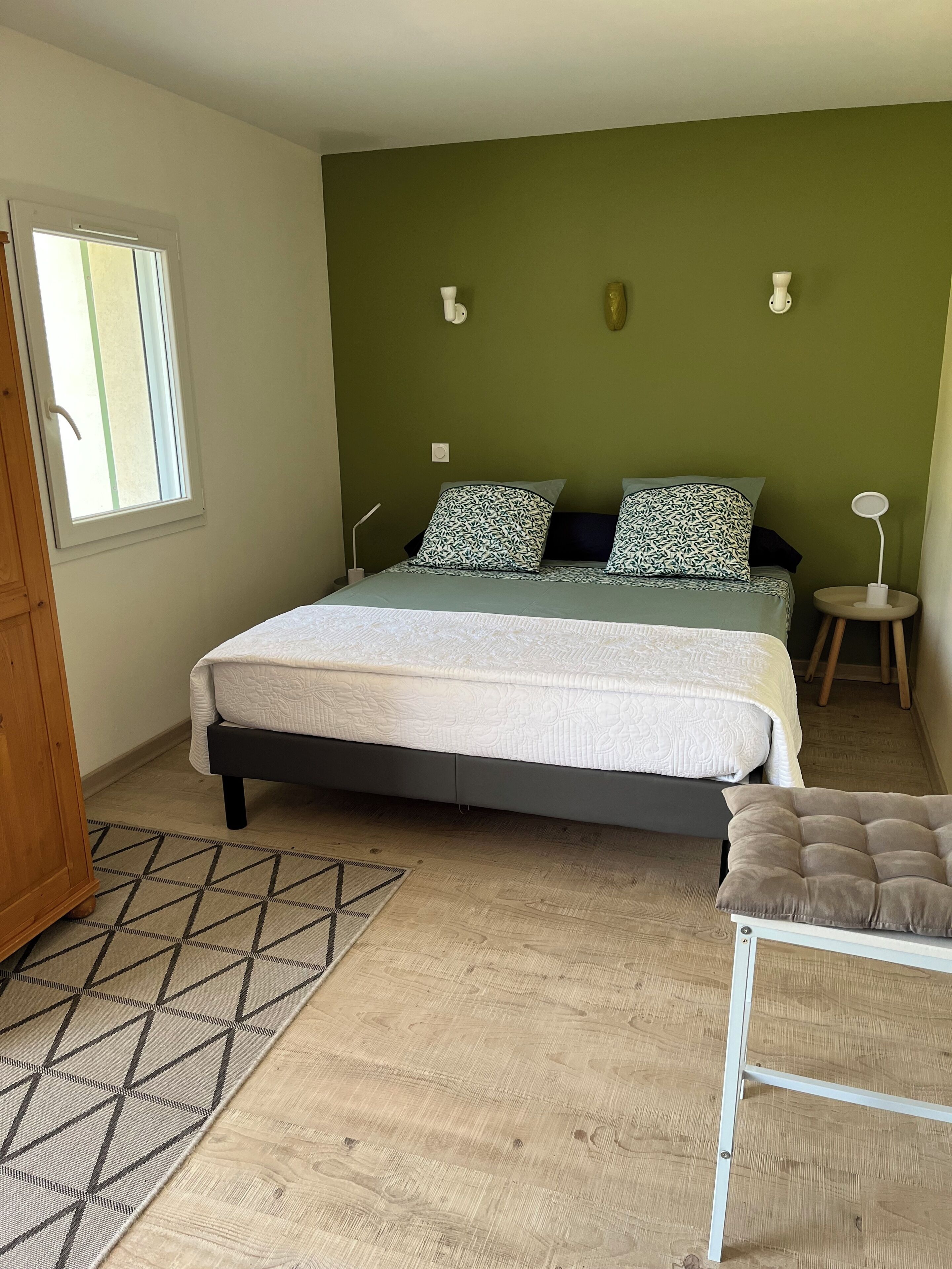 1 bedroom, iron/ironing board, WiFi, bed sheets