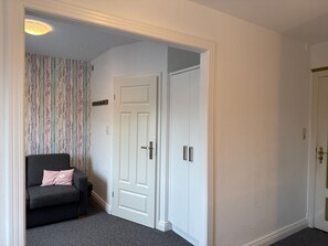 Interior - Double room close to the beach in a quiet location in Wenningstedt - Pension La Mer - (Wenningstedt-Braderup (Sylt))