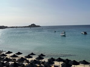 Beach - Platis Yialos Beach Rooms  (Mykonos)