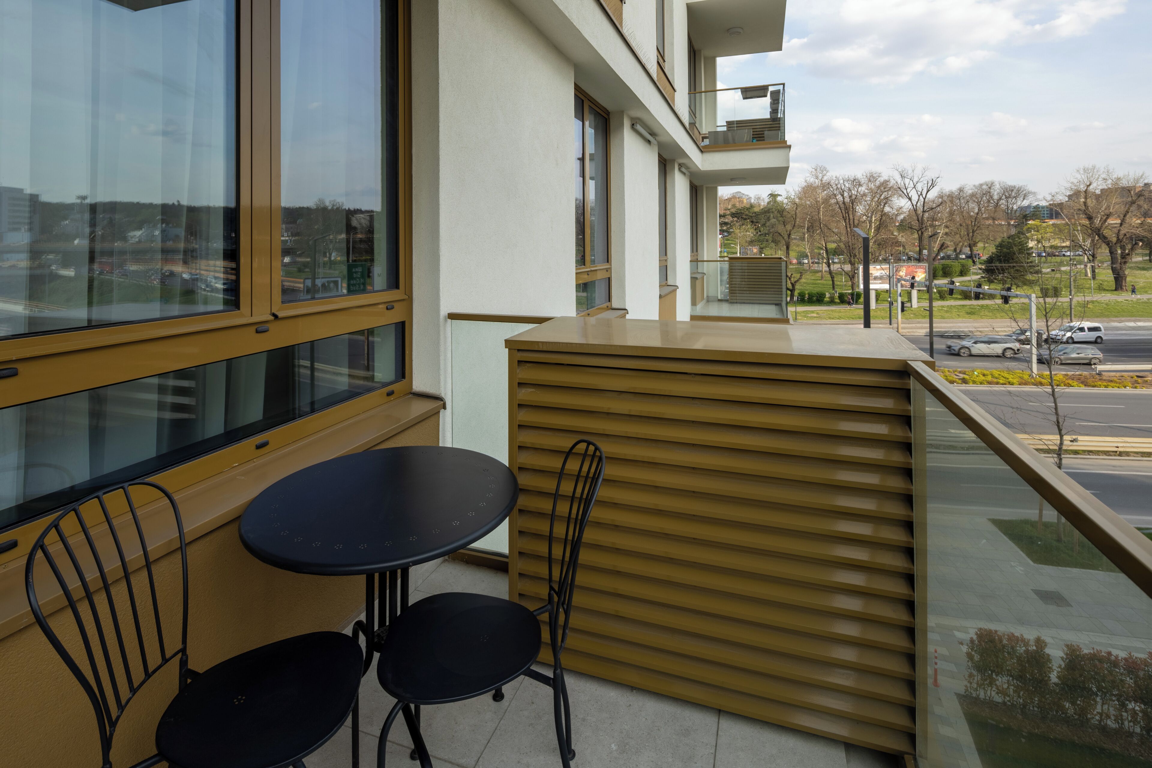 Deluxe Apartment, City View | Outdoor dining