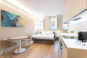 Iron/ironing board, travel cot, free WiFi - Arco della Pace Sweet Home C by Halldis (Milan)