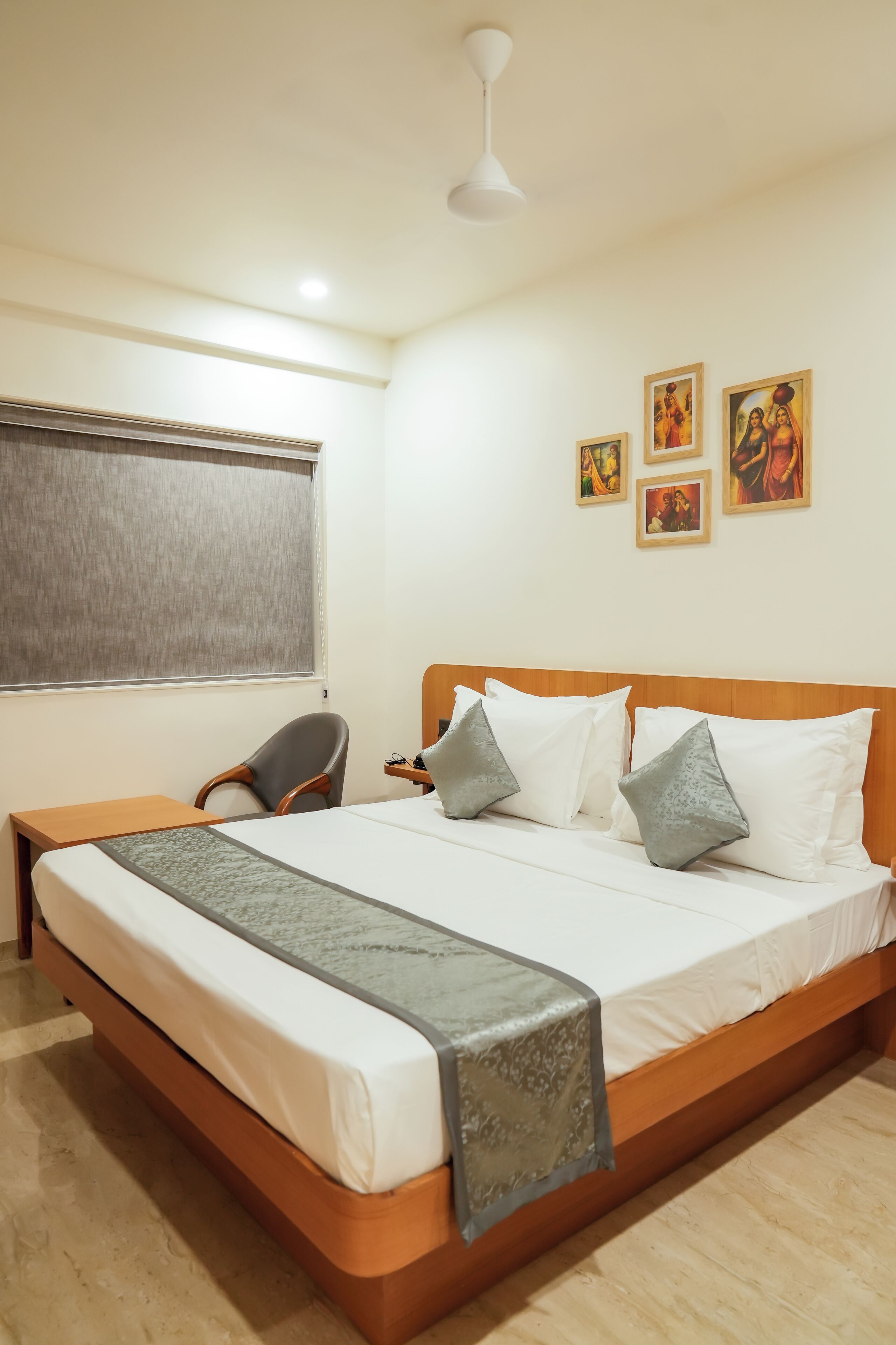 Superior Double Room | Desk, free WiFi