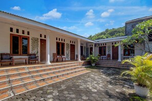 Exterior - Hotel O near Supermall Karawaci formerly (Tangerang)