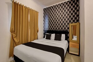 Deluxe Double Room - Hotel O near Supermall Karawaci formerly (Tangerang)