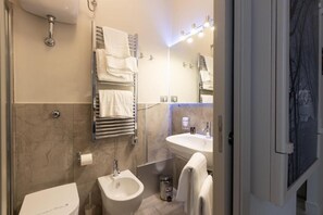 Bathroom - I 4 Elementi  (Napoli)