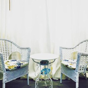 Superior Double Room, Courtyard View | Interior