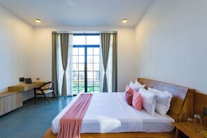 Deluxe Villa - Elivaas Nature 95 4BHK Farm with Pool (Jamwa Ramgarh)