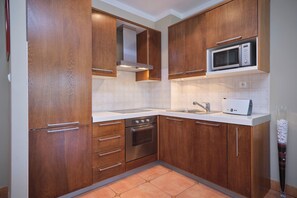 Private kitchen - Dalmatia Dream Podstrana - The Residence (Podstrana)