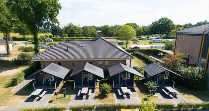 Camping de Molenhof - Kampeerhut