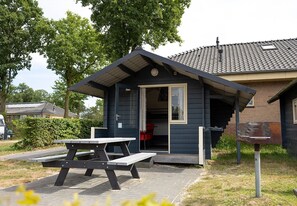Ulkoruokailutilat