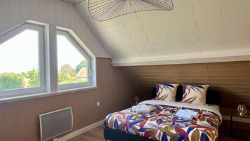 3 bedrooms, WiFi, bed sheets