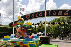 Children’s area - 'Kikosa House' Apartment with Private Terrace, Wi-Fi, and Air Conditioning (Castelnuovo del Garda)