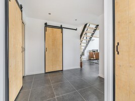 Bungalow | Interior