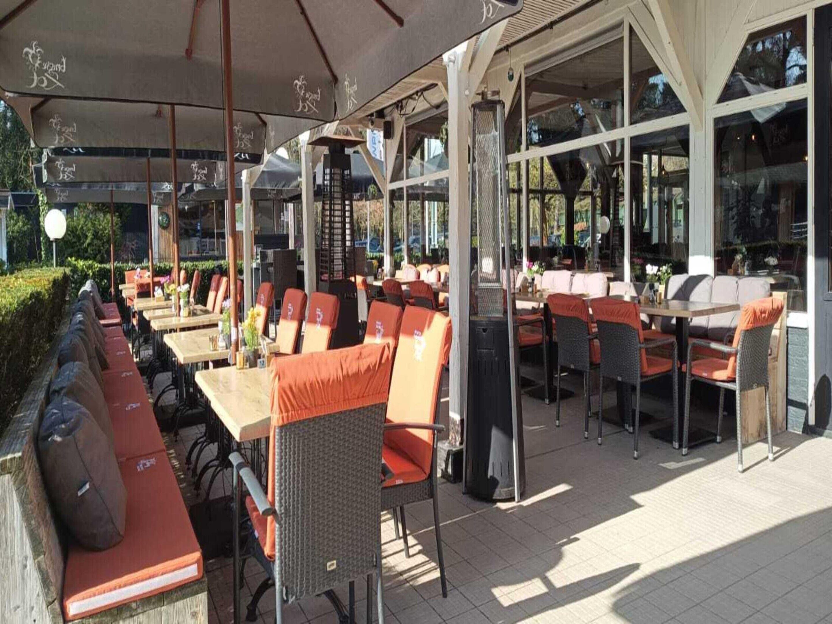 Bungalow | Outdoor dining