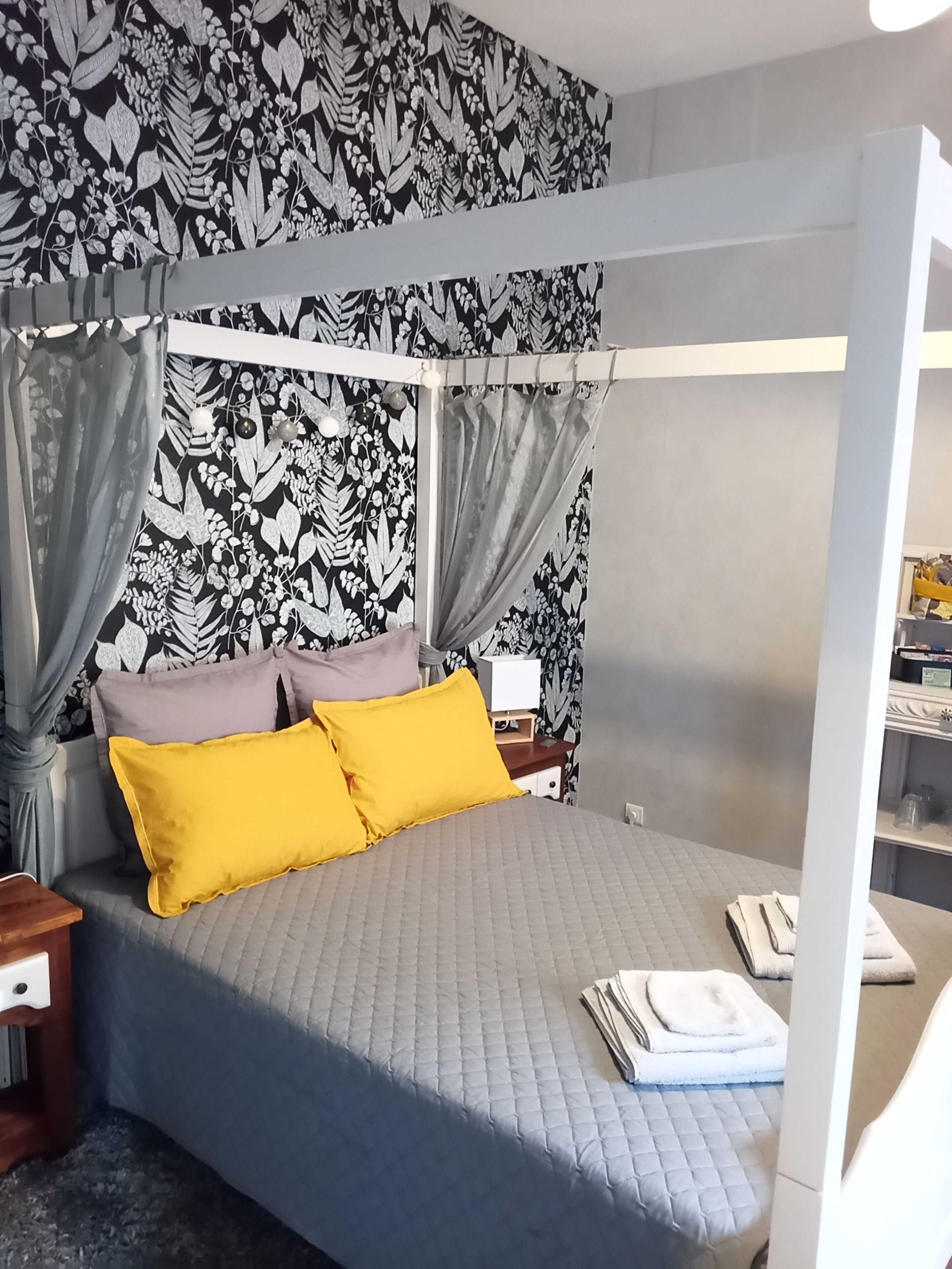 2 chambres, fer et planche à repasser, Wi-Fi, literie fournie