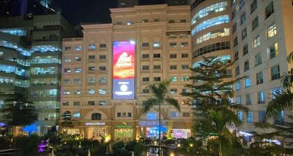 Extraordinary Condo Unit Beside Eastwood Mall
