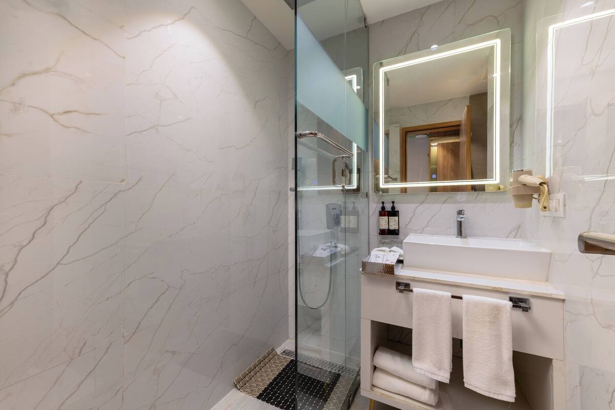 豪華雙人房 | 浴室