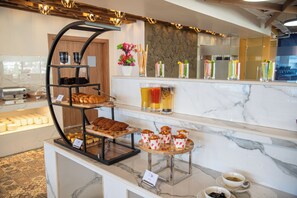 Dining - Regenta Place Iris Park Rishikesh (Rishikesh)