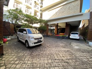 Front of property - Palette Hotel Seminyak  (Bali)