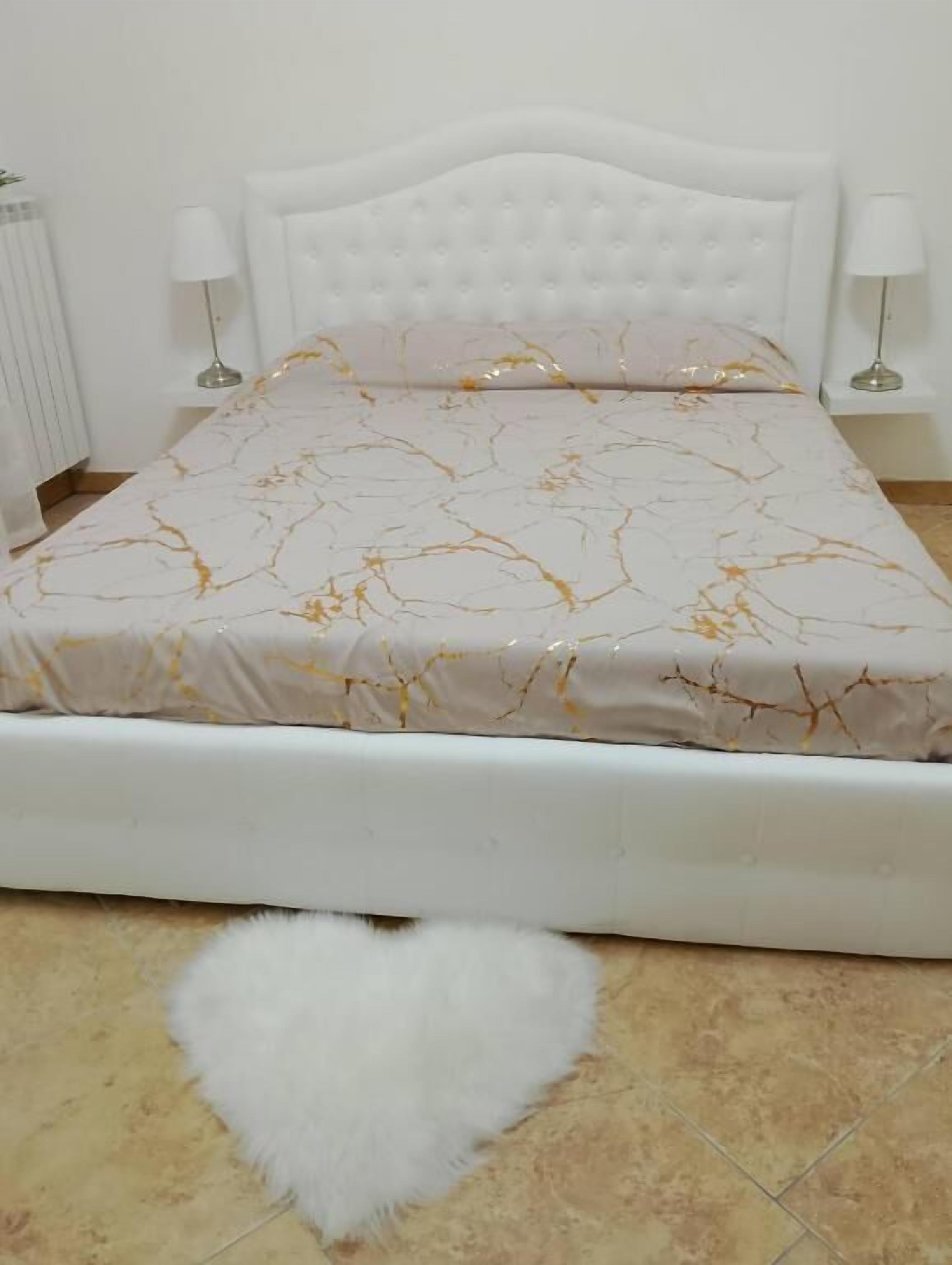 Appartement, balkon, uitzicht op heuvels