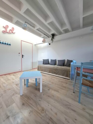 In a former barn New, fully-equipped duplex apartment