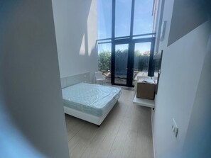 熨斗/熨衫板、床單