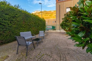 Outdoor dining - Piergi Bike Home 7 Finale Ligure (Finale Ligure)