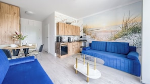 Apartment (35) | บริเวณนั่งเล่น | ทีวีจอแบน