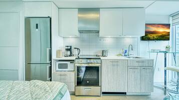 Suite monolocale Classic, 1 letto queen con divano letto | Cucina privata