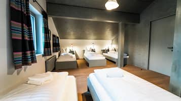 Chambre Confort, plusieurs lits, vue montagne