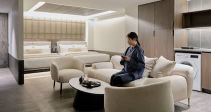 Loop Seoul Hotel Retreat By Anook Hongdae