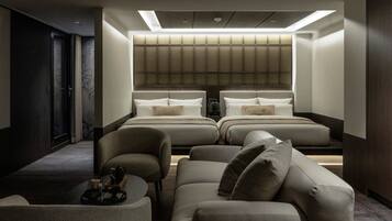 Signature Spa & Sauna | Individually decorated, individually furnished, blackout drapes