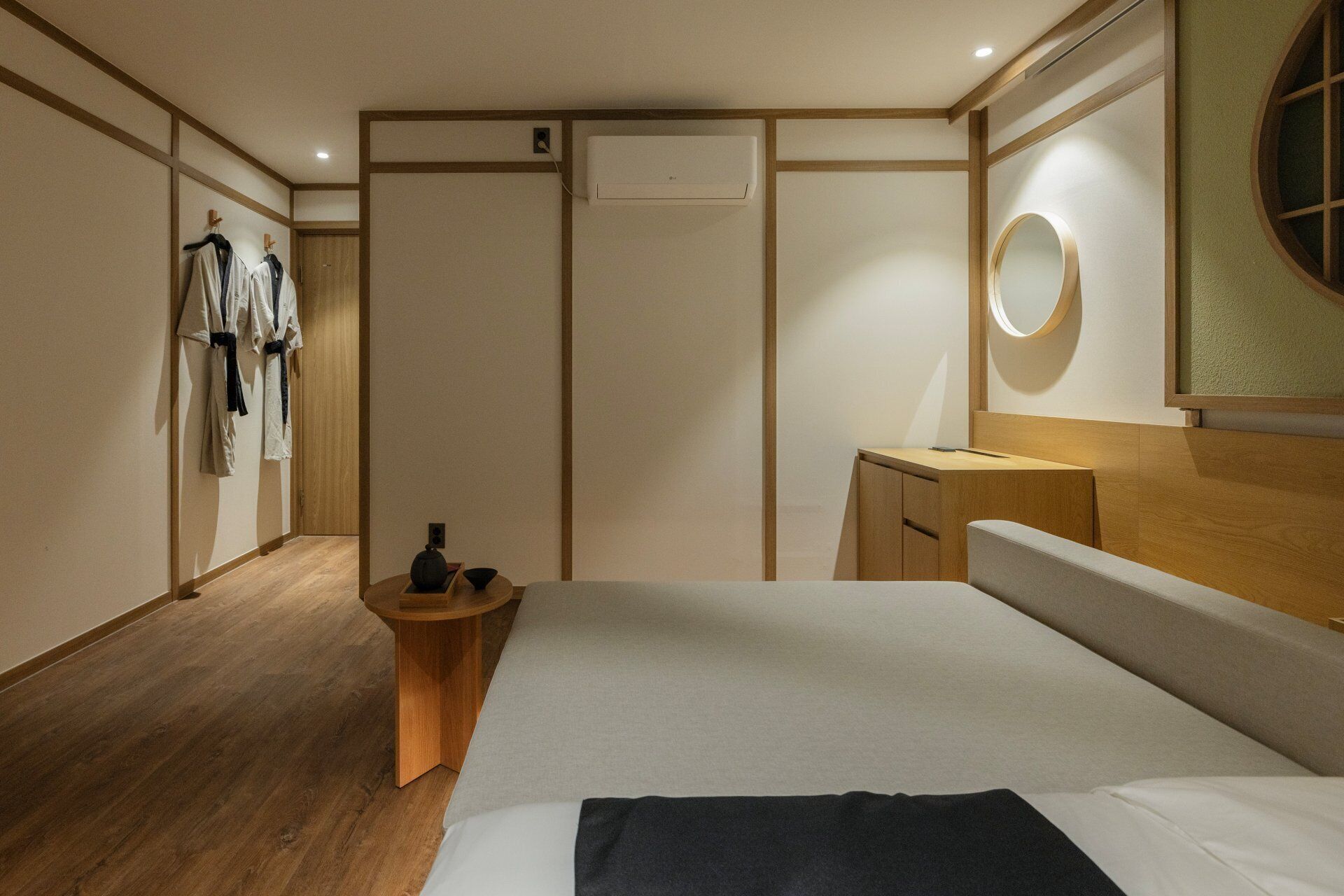 Deluxe Room With Movie