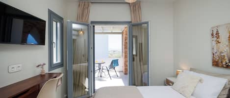 2 chambres, fer et planche à repasser, Wi-Fi gratuit, draps fournis