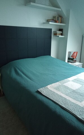 Iron/ironing board, WiFi - Villa near Dinard with garden Two terraces, one facing south (la richardais)