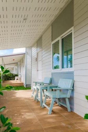 Terrace/patio - One Chumphon Hotel (Chumphon)