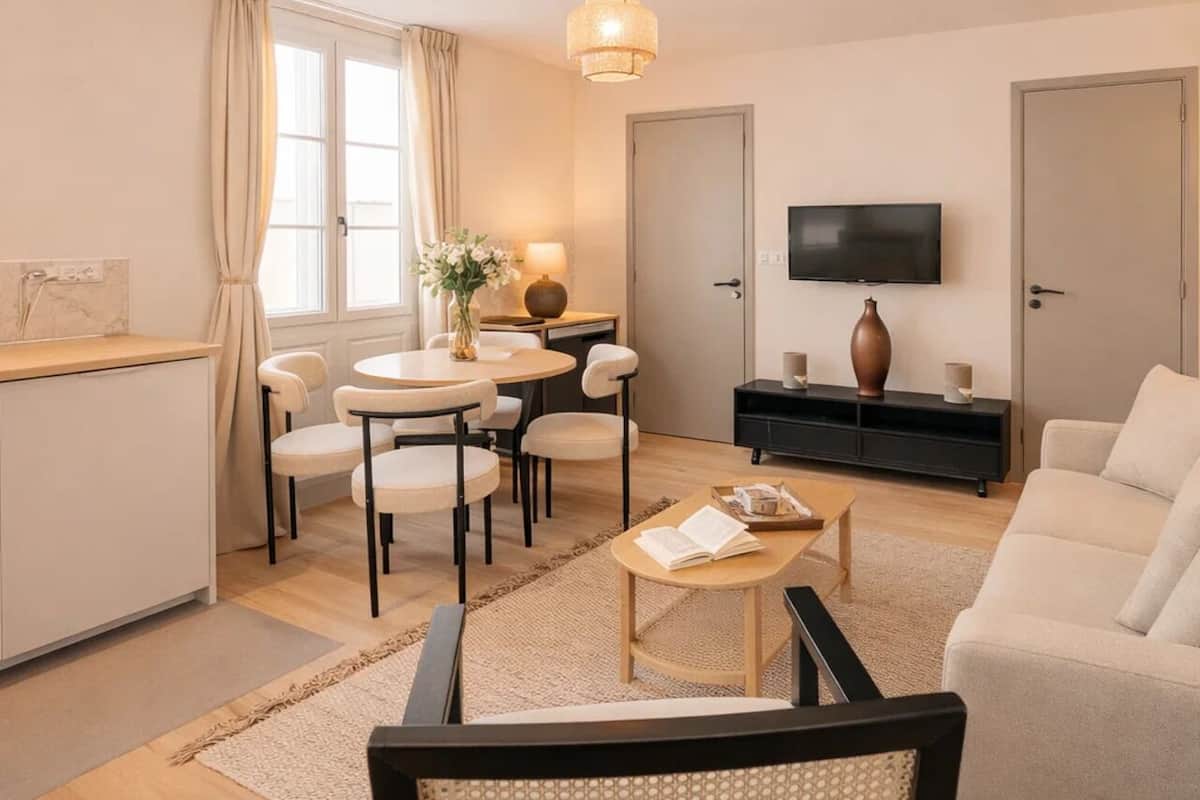 高級公寓, 城市景觀 | 起居區