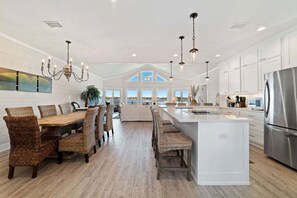 House, Multiple Beds, Pool Access (Baja Breeze) | Interior - Beach House on the Bay With Private Dock (Gulf Shores)