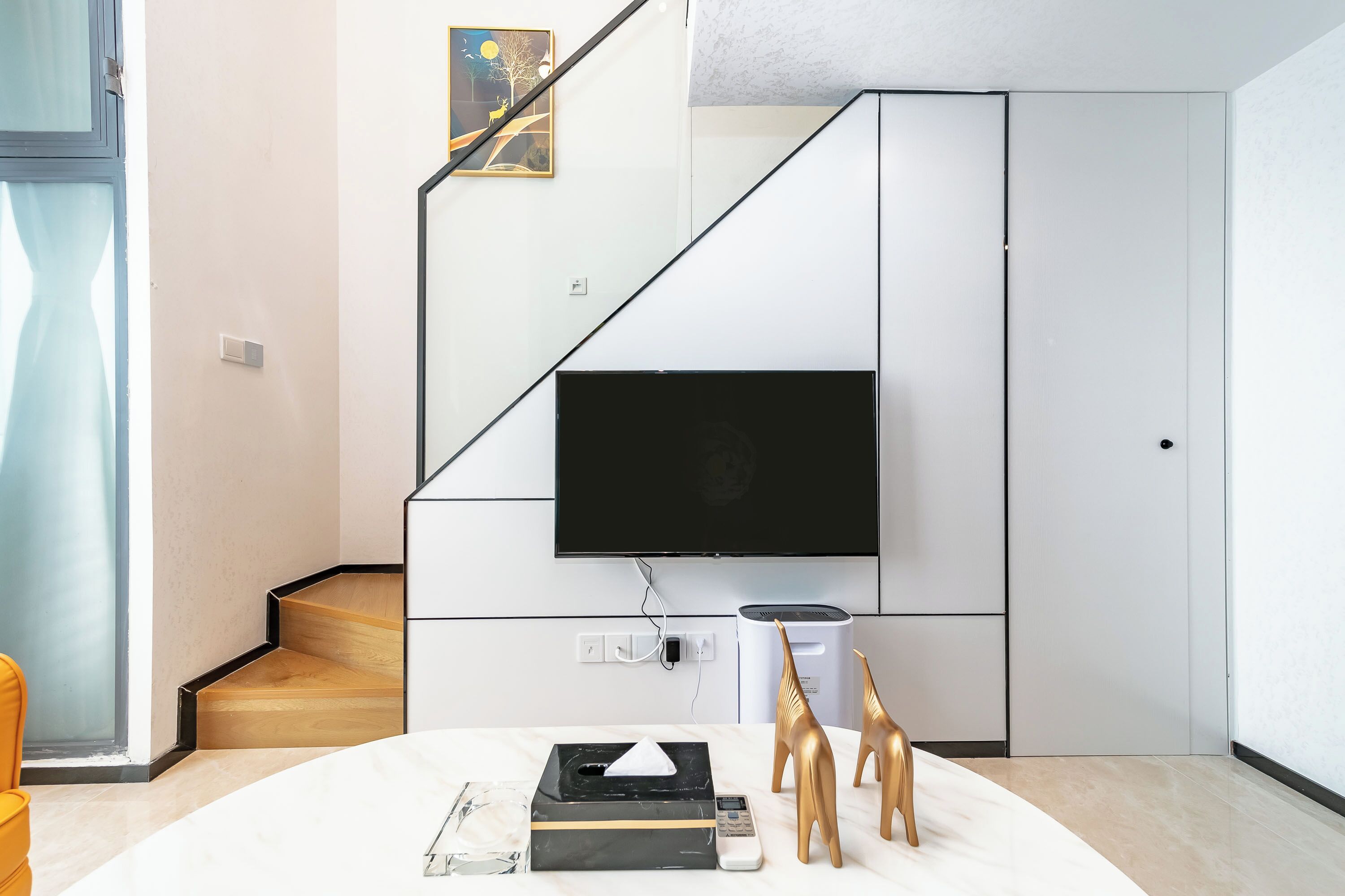 Superior Duplex, City View | Interior