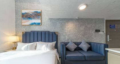 Huaqiang North Executive Apartment